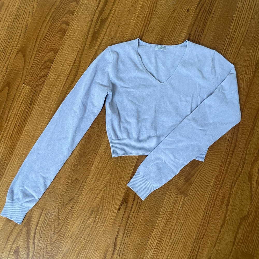 Pacsun “John Galt” light purple cropped sweater